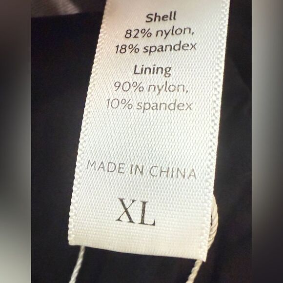 NWT Andie Pink & Black Tropical Bikini Top - Picture 4 of 6